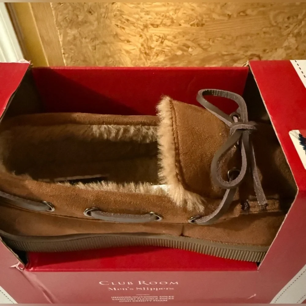 Brown Moccasins Slippers Womens size 7.5-8.5 M 6/7 - Picture 3 of 4